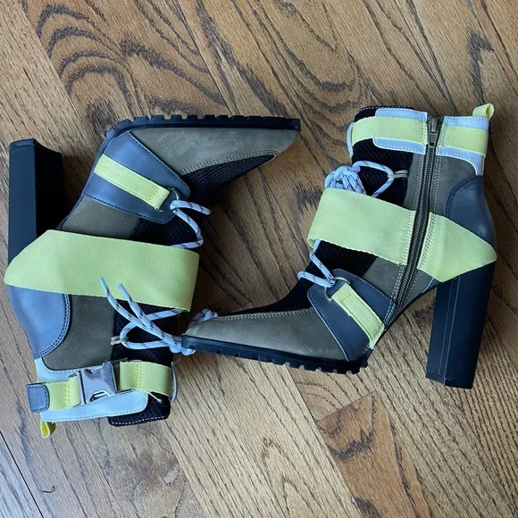 New Steve Madden Illusions Mesh Booties Ankle Booties Size 7 - Picture 6 of 15